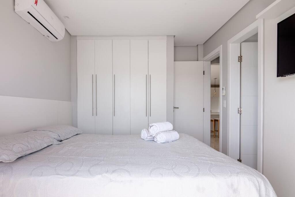 Linda E Luxuosa Cobertura Na Do Forte, Cobertura Sol De Verao Apartamento